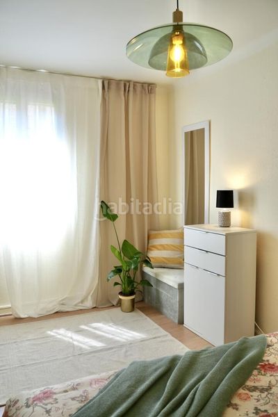 Foto 0e9acf6b-c535-4f7e-97e6-72dbefd66d61. Pis a Besòs - Maresme Barcelona