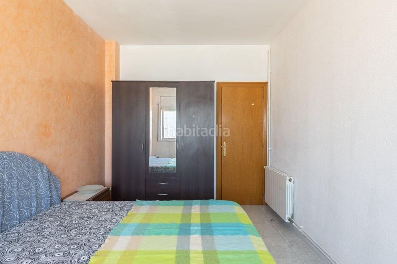 Foto a36b81b4-2d46-4476-a34b-de42cc239d45. Pis a Llefià Badalona