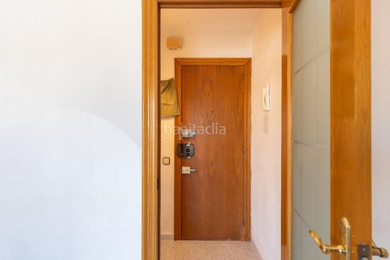 Foto a6bc13c2-5717-44ff-b147-3723a779a58b. Pis a Llefià Badalona