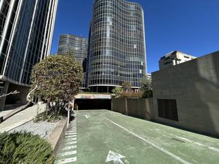Aparcament cotxe a Carles iii 86. Parking  av gran via de carles iii trade  les corts barcelona