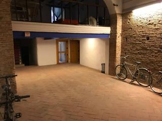Local commercial  Portal nou. Local  vivienda  c portal nou  barcelona