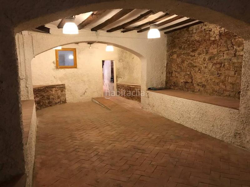 Foto 4623da1d-6429-40bf-b45e-020bff0e3dab. Local comercial a St. Pere - Sta. Caterina - El Born Barcelona