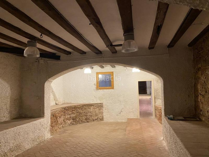 Foto f8de1b06-d997-4841-b589-e7e38d50c2aa. Local comercial a St. Pere - Sta. Caterina - El Born Barcelona