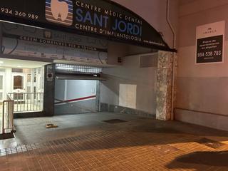 Lloguer Aparcament cotxe a Maragall 25. Parking  paseo maragall  el camp de larpa barcelona