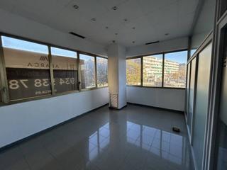 Location Bureau à Gran via 8. Oficina  gran via de lhospitalet  santa eulalia lhospitalet  bar