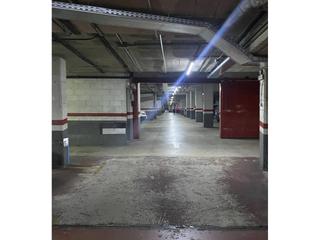 Autoparkplatz  Sant marti de l´erm. Parking  c sant marti de lerm  sant joan despi barcelona