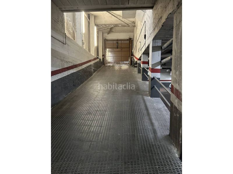 Foto 38f169fa-a23a-4ed0-95ce-662d8a8dfa01. Aparcament cotxe a Dreta de l´Eixample Barcelona