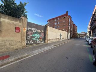 Posto auto  Alt de gironella. Parking  c alt de gironella  les tres torres