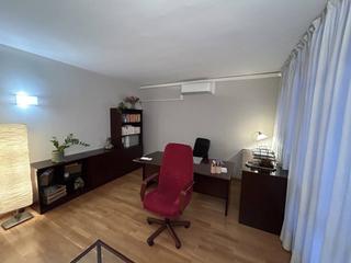 Miete Büro  Provença. Alquiler de oficina en la nova esquerra de leixample