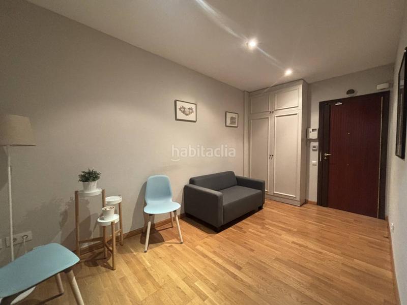 Foto eed30edb-2dc0-46c3-bc00-9ced0cef5a96. Miete büro in La Nova Esquerra de l´Eixample Barcelona