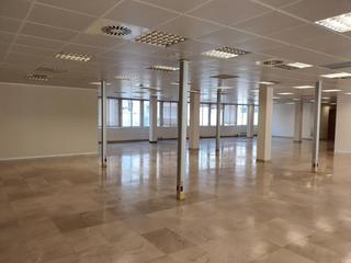 Lloguer Oficina  Galileo. Despacho en alquiler en la maternitatsant ramon