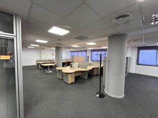 Alquiler Oficina  Mallorca. Oficina de 260m en alquiler  zona eixample