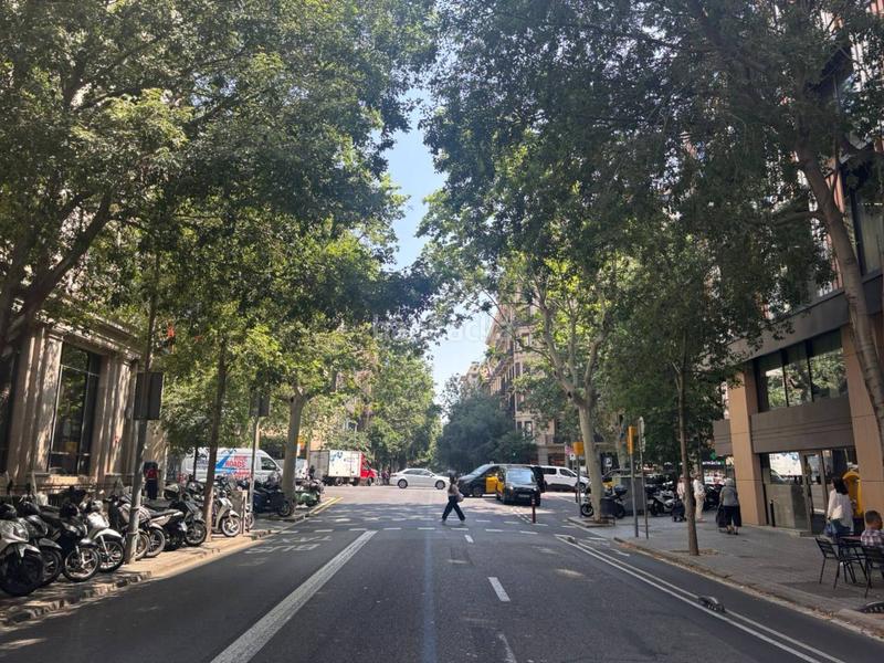 Foto 444e6148-3c52-471f-b998-e1c340a558d1. Alquiler oficina  de 260m en alquiler zona eixample en Barcelona