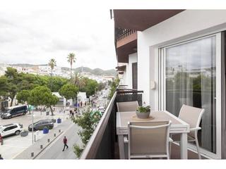 Piso  Artur carbonell. Piso en venta en el corazón de sitges