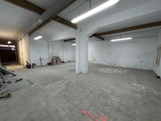 Location Local commercial  Guifré. Local  c guifre  badalona