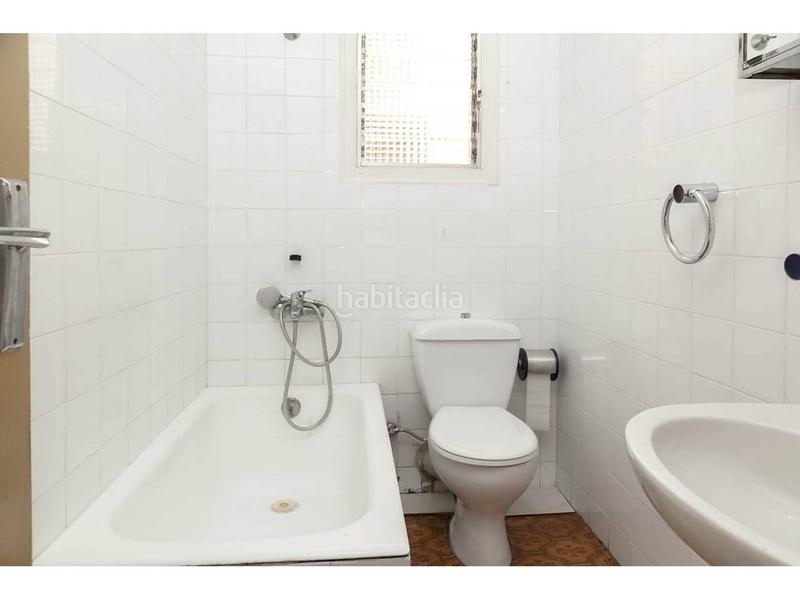 Foto be270d9b-45e9-4a40-b46c-df58e8e77ab2. Appartamento in Centre Hospitalet de Llobregat (L´)