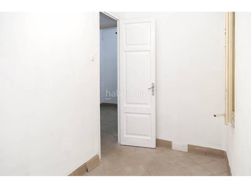 Foto 565958e9-b787-470b-aad7-7510db9ba799. Piso  con muchas posibilidades en sagrada familia en Barcelona