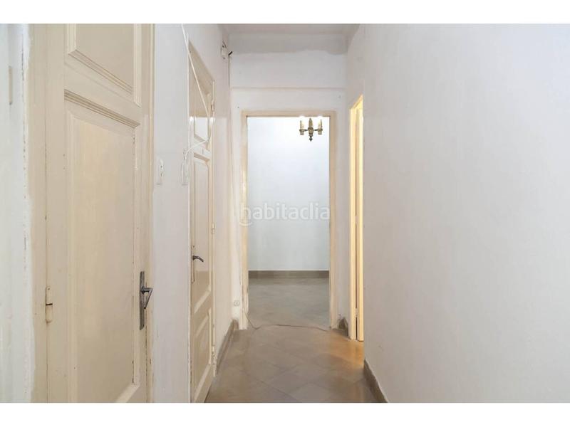 Foto e834c914-e4c7-42a7-8665-4e51ce8a85ce. Piso  con muchas posibilidades en sagrada familia en Barcelona