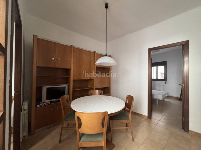 Foto cf926fef-cce4-453d-8835-e8661550bdc3. Alquiler piso  mare de deu dels angels horta guinardó en Barcelona