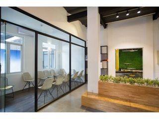 Local Comercial a Calle Baix
