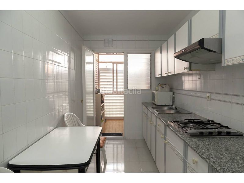 Foto ea4eed07-f6b4-40af-815b-50db146e76b4. Etagenwohnung mit heizung parking in Sant Joan-TV3 Sant Joan Despí