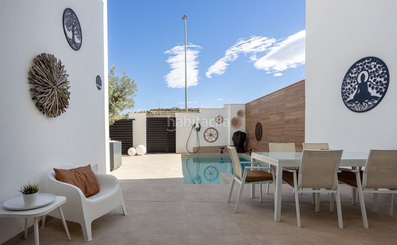 Foto b3c9ec55-a47e-4023-a8ce-adc186e73db8. Casa amb piscina a Benijófar