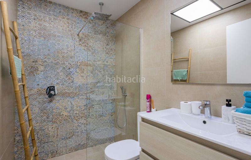 Foto f52f173c-5aef-467a-9bda-7d188e79c2dd. Casa amb piscina a Benijófar