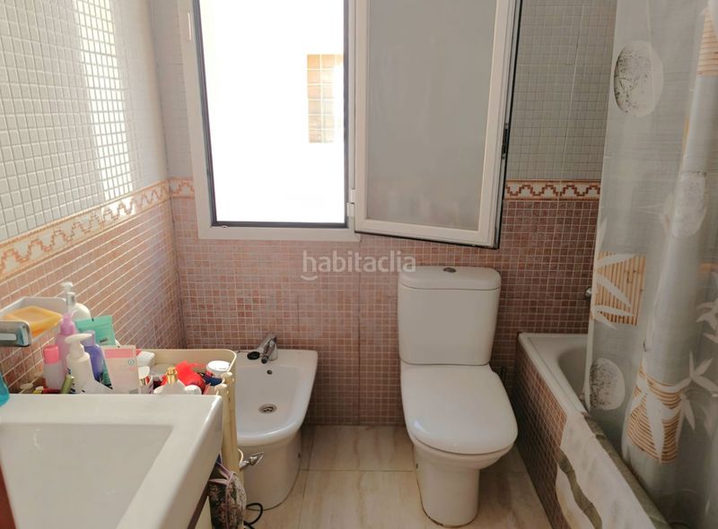 Foto fb1ca4a3-c349-41c8-af14-9436999ea140. Casa con piscina in Cometa Calp