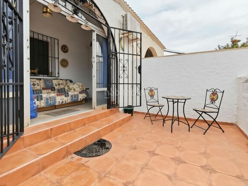 Foto ec276dfc-bcce-4e3c-acd4-c0fbe29d0528. Casa a Zona Carrefour - Urbanizaciones Torrevieja