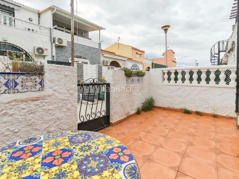 Foto f434f720-ba16-420a-b298-f5654ace7049. Casa a Zona Carrefour - Urbanizaciones Torrevieja