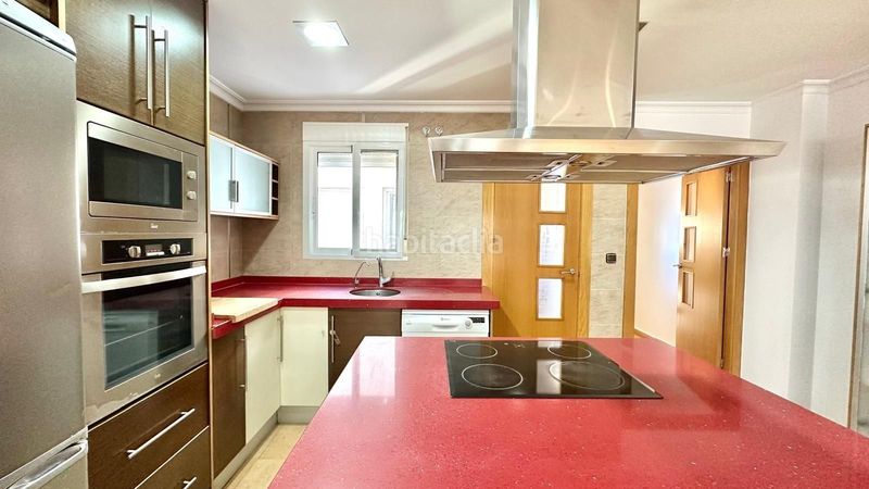 Foto f1a85a4e-7ff6-44db-b09e-e7ca30bdf64b. Apartament a Antonio Machado Torrevieja