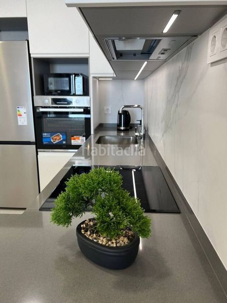 Foto 27e62a0a-ac9e-4f21-9654-640bcf8baa40. Apartament amb piscina a Torreblanca Torrevieja