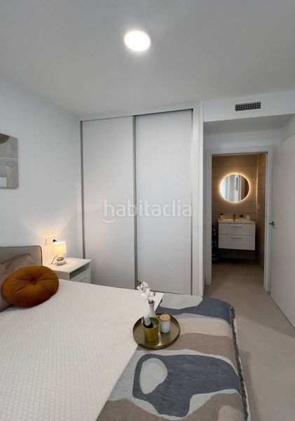 Foto 3e5e77f9-2fd0-487a-b48e-3f4148ca56f9. Apartament amb piscina a Torreblanca Torrevieja