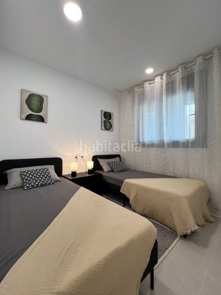 Foto bd063492-b4d6-497d-89b4-51a2a08d1052. Apartament amb piscina a Torreblanca Torrevieja