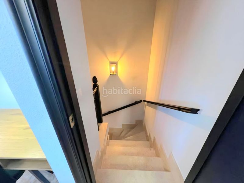 Foto 02e2dbb7-90e2-4d0c-accf-0dc8f051d820. Casa adossada amb piscina a Los Almendros Orihuela