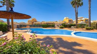 Casa bifamiliare in Lo Marabú. Townhouse in rojales lo marabu