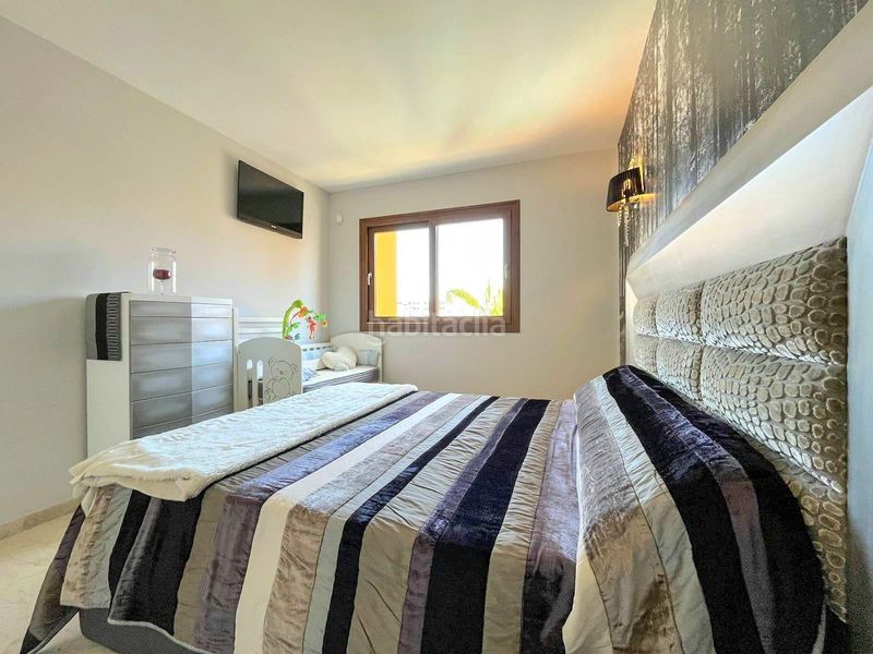 Foto 85a5698e-6e88-4949-8b4d-5cbe7e48e3d0. Àtic a Punta Prima Torrevieja