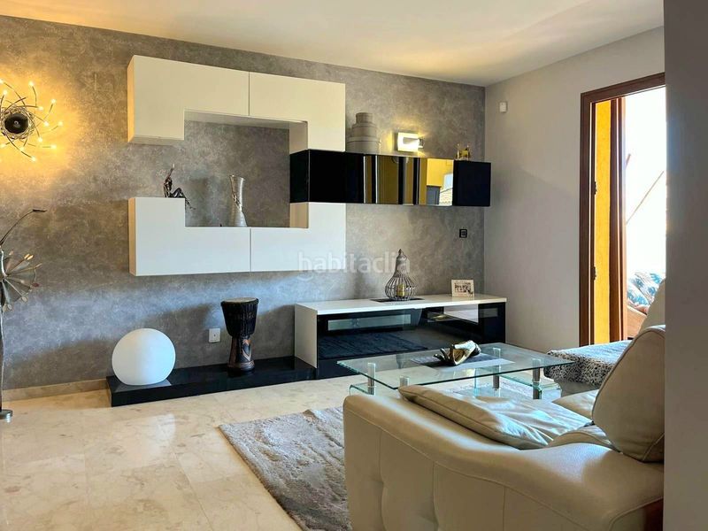 Foto ed19d411-1fbb-4971-a63f-caff839bdfe3. Àtic a Punta Prima Torrevieja