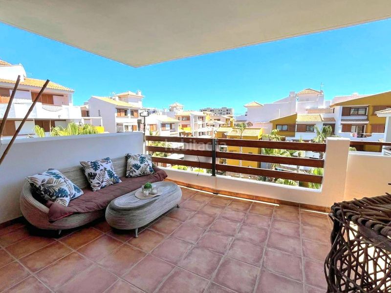 Foto f7c36a7e-efe2-4089-97eb-22c8dd5831b0. Àtic a Punta Prima Torrevieja