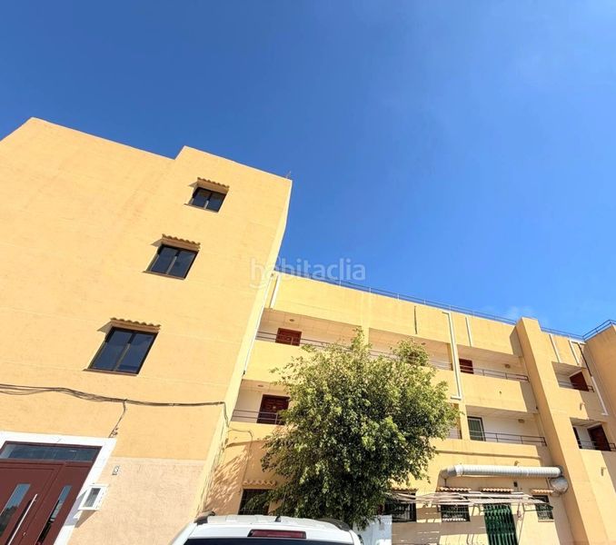 Foto 3d38f8e5-02ec-4ab6-812f-b19e79d61554. Estudi a Aguas Nuevas Torrevieja