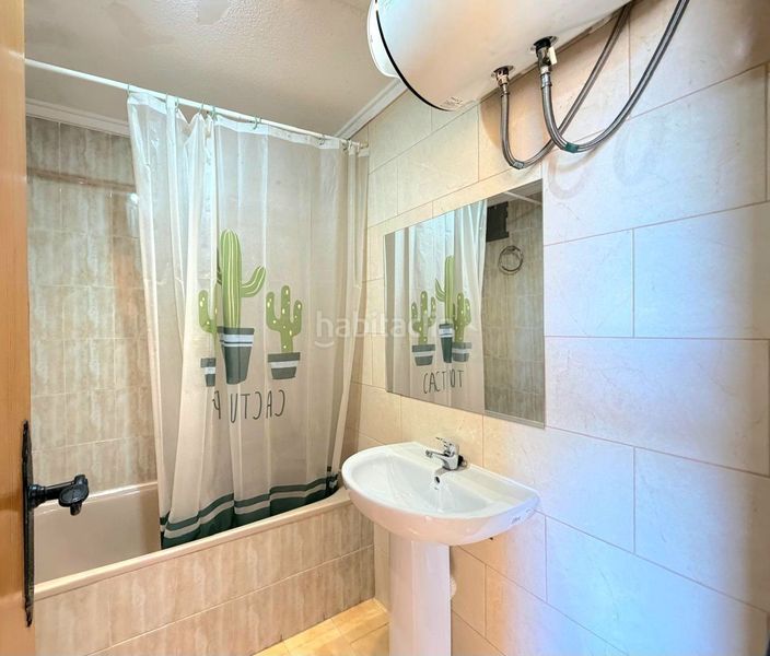 Foto f1c58dd9-7131-484f-be8c-6782e8788927. Estudi a Aguas Nuevas Torrevieja