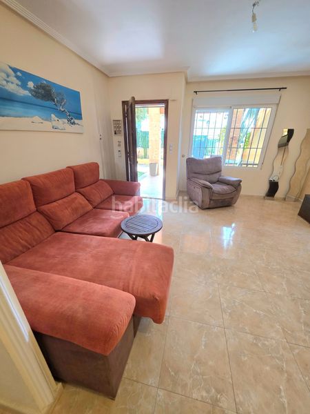 Foto 0d8e9c5b-41f8-4a0b-b326-5c9b8cdd7913. Casa adossada amb piscina a Parque Acuático - Sector 25 Torrevieja