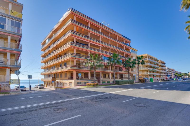 Foto dccce022-a8d6-43f4-872c-87d67f10d823. Apartament a Playa de los Náufragos Torrevieja