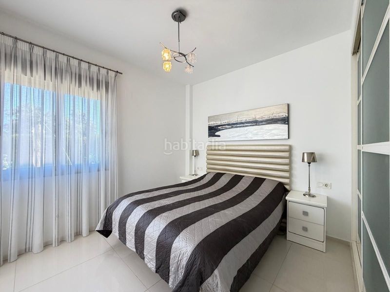 Foto f91a9e17-d20e-4afd-813c-217a548cbbe9. Casa amb piscina a Rojales