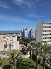 Estudio en Torreblanca. Estudio luminoso con vistas al mar en la zona de torreblanca la