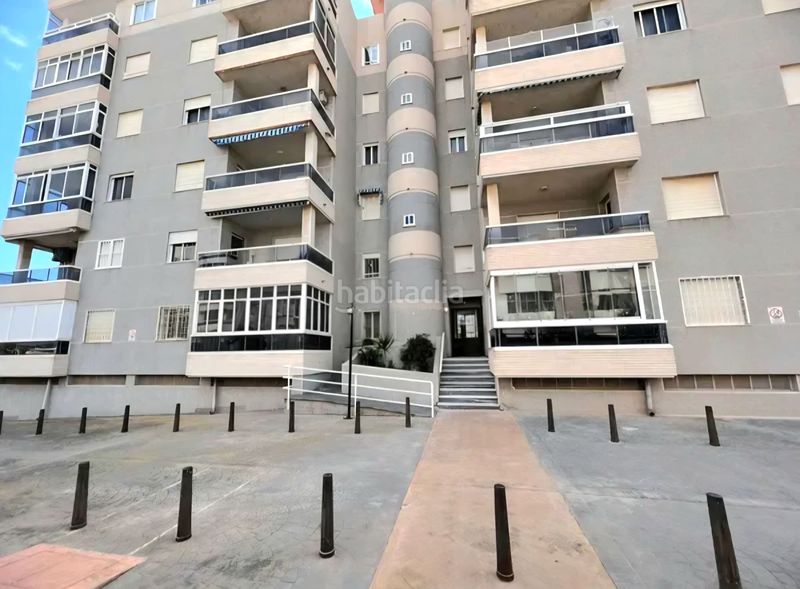 Foto 59dccb09-efe1-47b9-805e-e45c5e601f3a. Apartament amb piscina a Aguas Nuevas Torrevieja