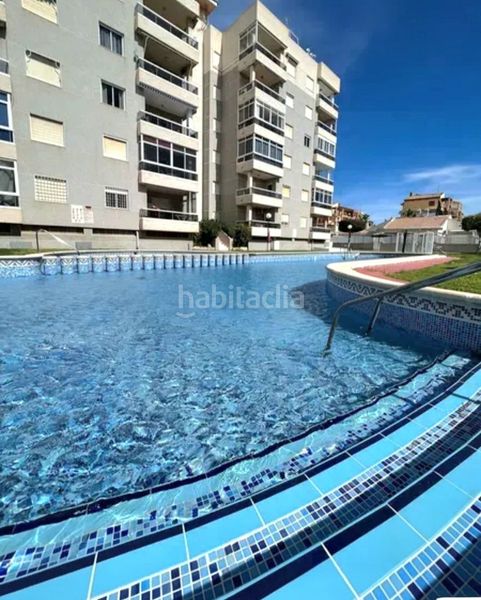 Foto a4d19182-8abf-4e96-a55b-e6912a902d7f. Apartament amb piscina a Aguas Nuevas Torrevieja