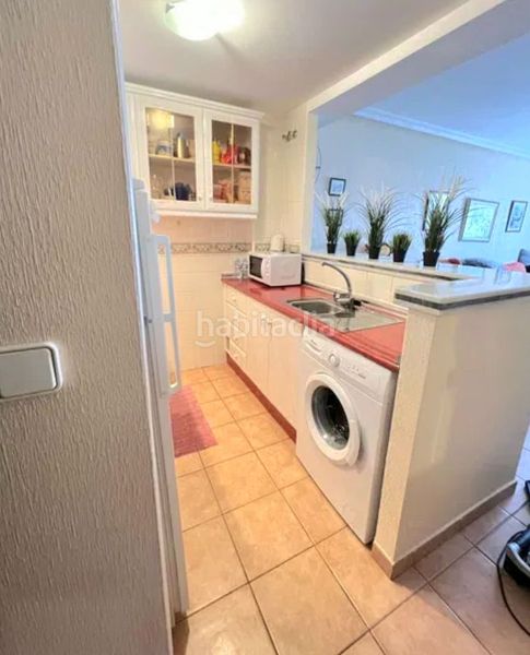 Foto a96cfa4b-8d5c-4980-9d5d-b19b2f6988b2. Apartament amb piscina a Aguas Nuevas Torrevieja