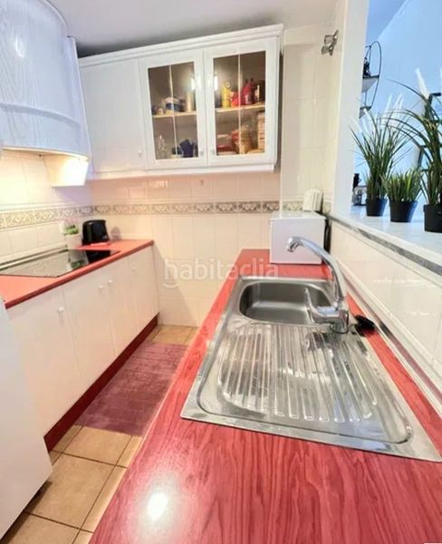 Foto fb1a117d-4ac0-4b81-9849-fb65e45c1096. Apartament amb piscina a Aguas Nuevas Torrevieja