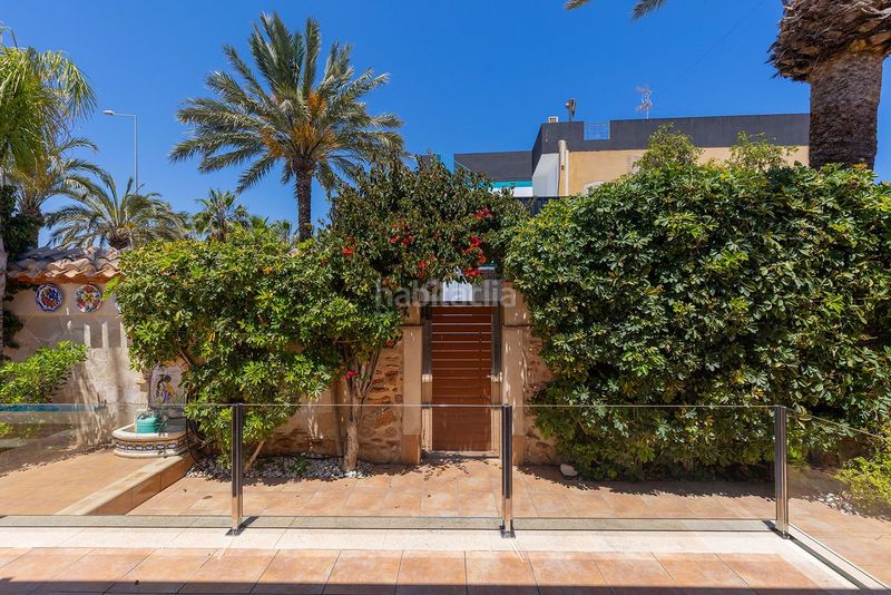 Foto 36c83e9d-ca6a-4e14-ba29-8bd7da155b89. Casa amb piscina a Punta Prima Orihuela